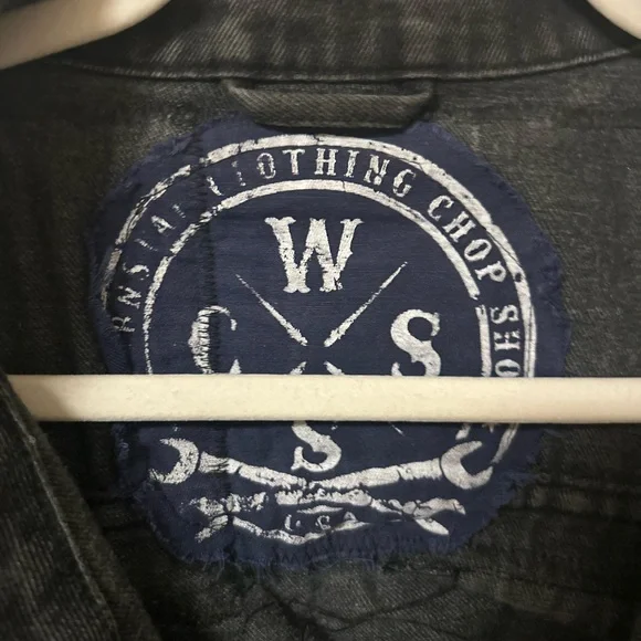 Wornstar custom Vest with American Flag Design - Picture 3 of 4